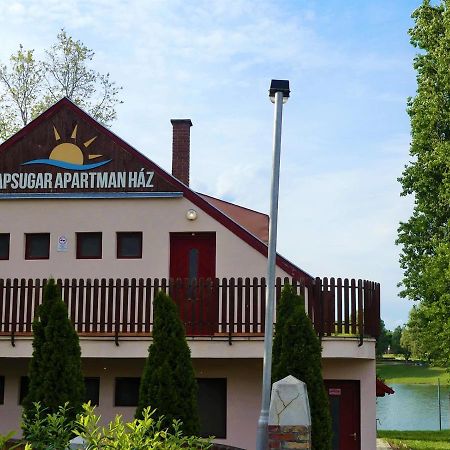 Napsugar Apartman Боя Екстер'єр фото