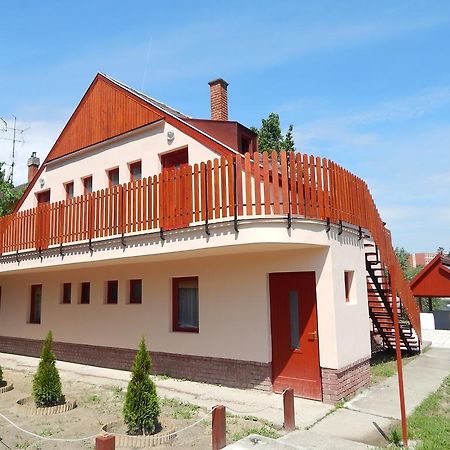 Napsugar Apartman Боя Екстер'єр фото
