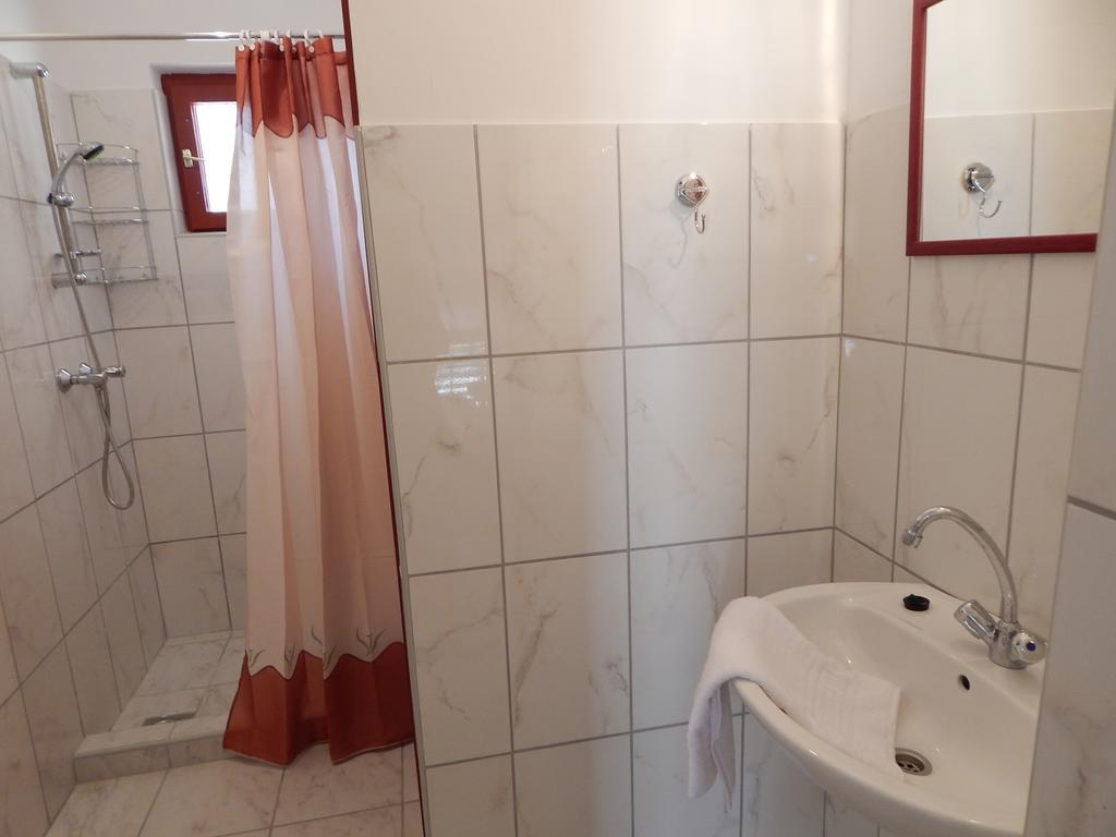 Napsugar Apartman Боя Номер фото