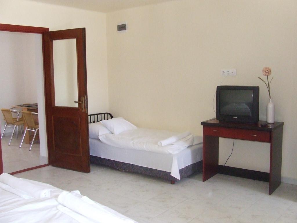Napsugar Apartman Боя Номер фото